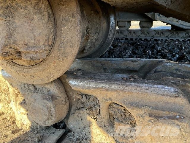 Komatsu HB365LC-3E0 Kāpurķēžu ekskavatori