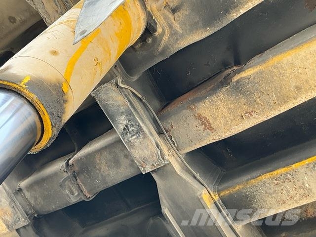Komatsu HD1500-7 연결식 홀러