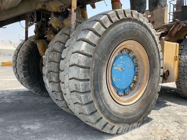 Komatsu HD1500-7 연결식 홀러