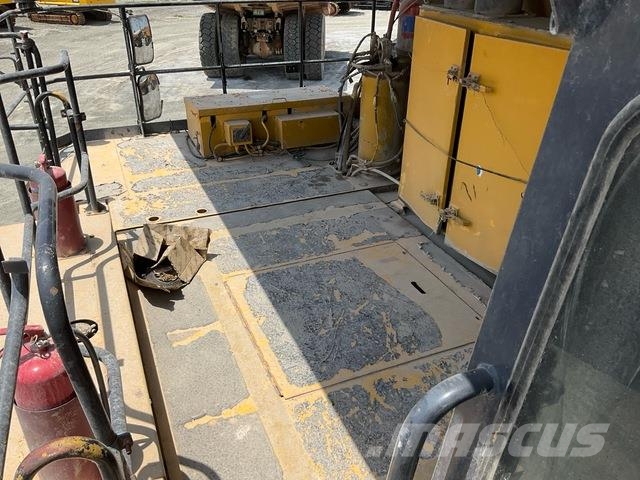 Komatsu HD1500-7 연결식 홀러