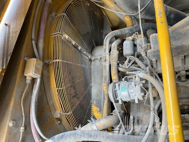 Komatsu HD1500-7 연결식 홀러