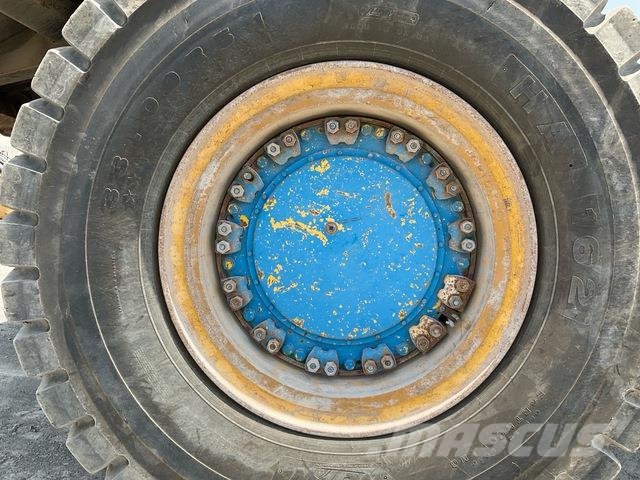 Komatsu HD1500-7 연결식 홀러