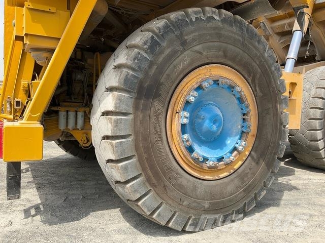 Komatsu HD1500-7 연결식 홀러