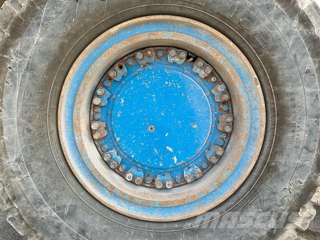 Komatsu HD1500-7 연결식 홀러