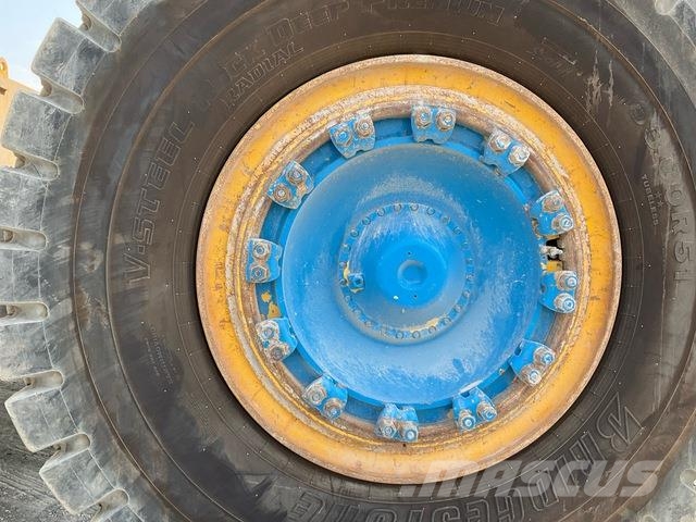 Komatsu HD1500-7 연결식 홀러