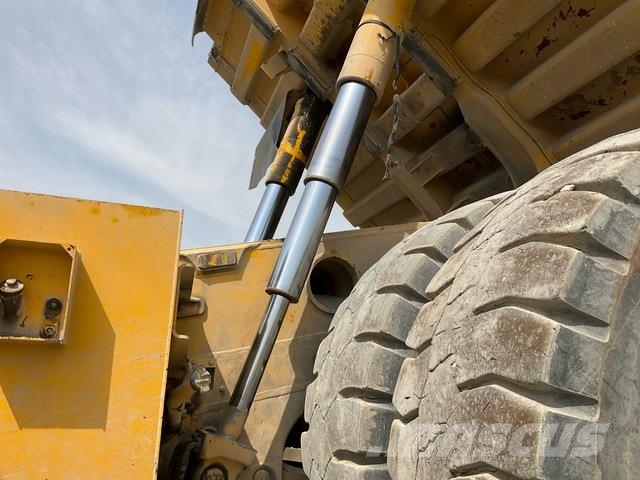 Komatsu HD1500-7 연결식 홀러