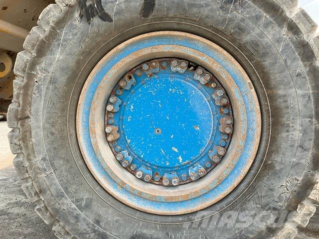 Komatsu HD1500-7 연결식 홀러