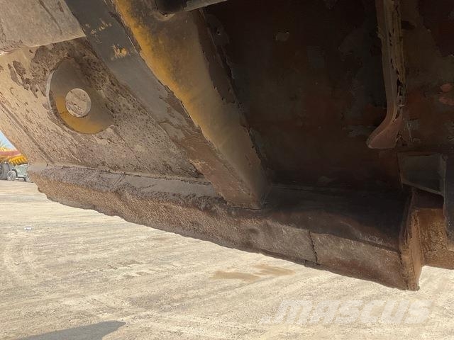 Komatsu HD1500-7 Karjeriniai savivarčiai