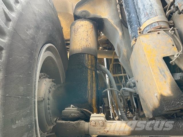 Komatsu HD1500-7 Karjeriniai savivarčiai