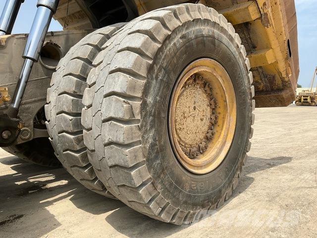 Komatsu HD1500-7 Karjeriniai savivarčiai
