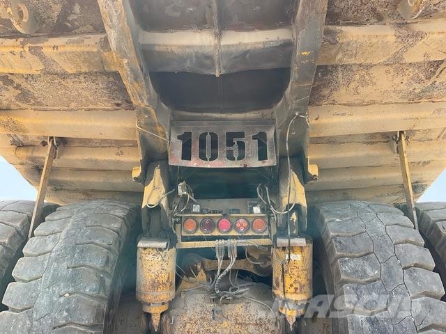 Komatsu HD1500-7 Karjeriniai savivarčiai