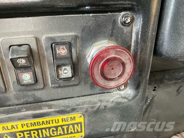 Komatsu HD1500-7 Karjeriniai savivarčiai