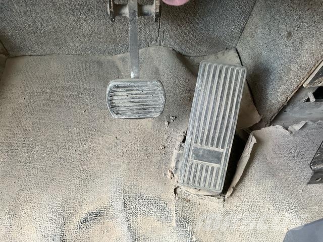 Komatsu HD1500-7 Karjeriniai savivarčiai