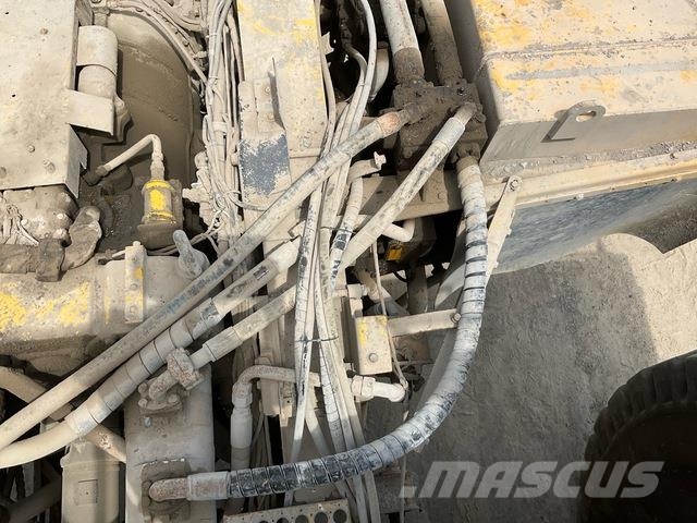 Komatsu HD1500-7 Karjeriniai savivarčiai