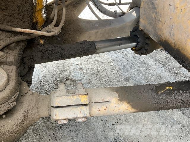 Komatsu HD1500-7 Karjeriniai savivarčiai