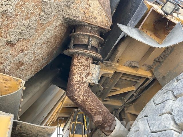 Komatsu HD1500-7 Karjeriniai savivarčiai