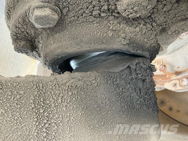 Komatsu HD1500-7 Karjeriniai savivarčiai