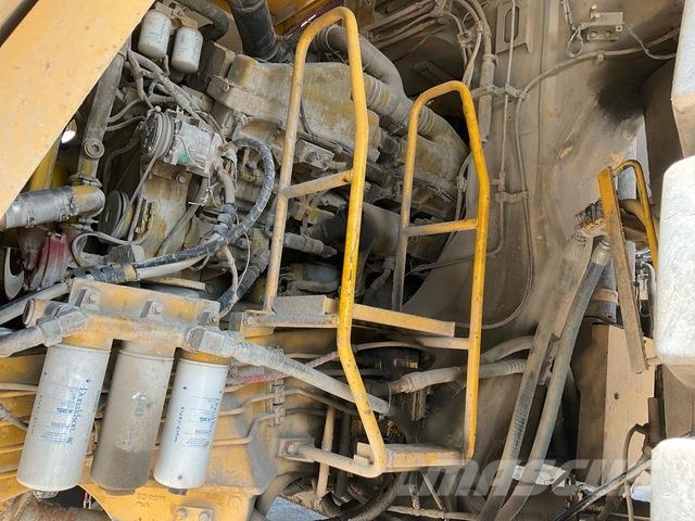 Komatsu HD1500-7 ساحبات مفصلية