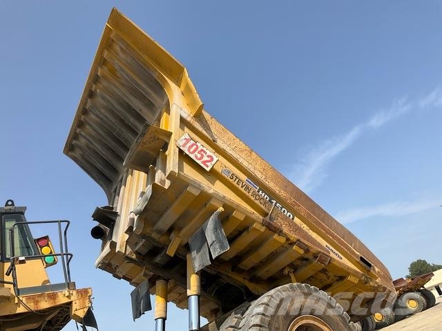 Komatsu HD1500-7 ساحبات مفصلية