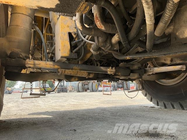 Komatsu HD1500-7 ساحبات مفصلية