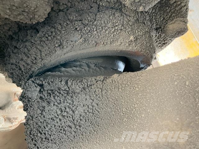 Komatsu HD1500-7 ساحبات مفصلية