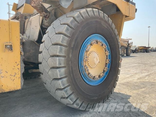 Komatsu HD1500-7 ساحبات مفصلية