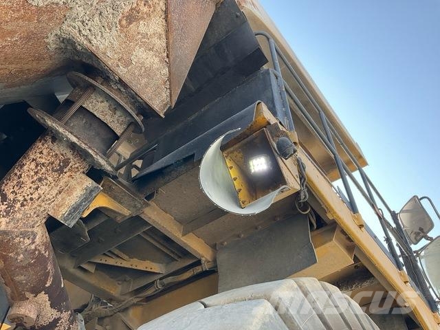 Komatsu HD1500-7 ساحبات مفصلية