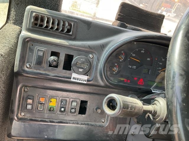 Komatsu HD1500-7 ساحبات مفصلية