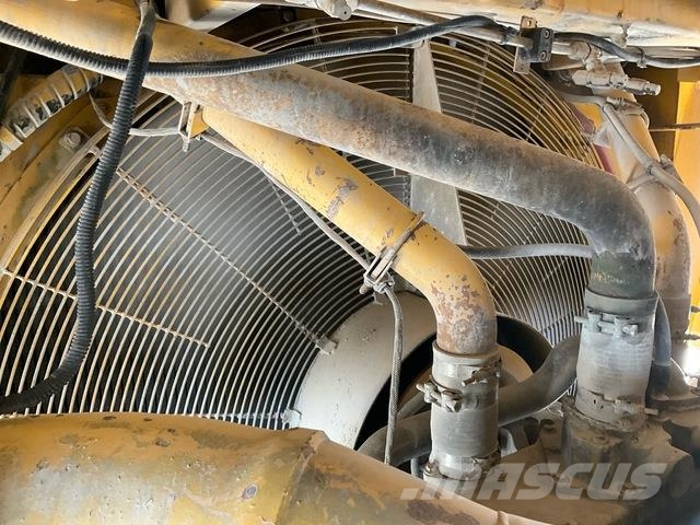 Komatsu HD1500-7 ساحبات مفصلية