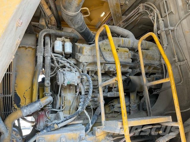 Komatsu HD1500-7 ساحبات مفصلية