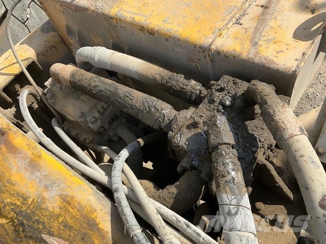 Komatsu HD1500-7 ساحبات مفصلية