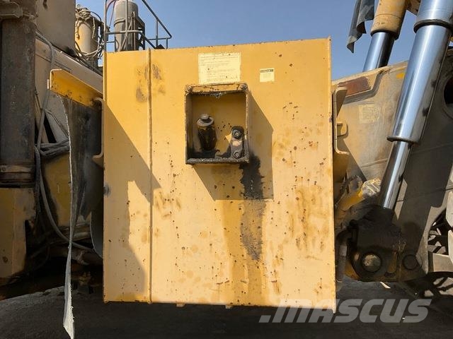 Komatsu HD1500-7 ساحبات مفصلية