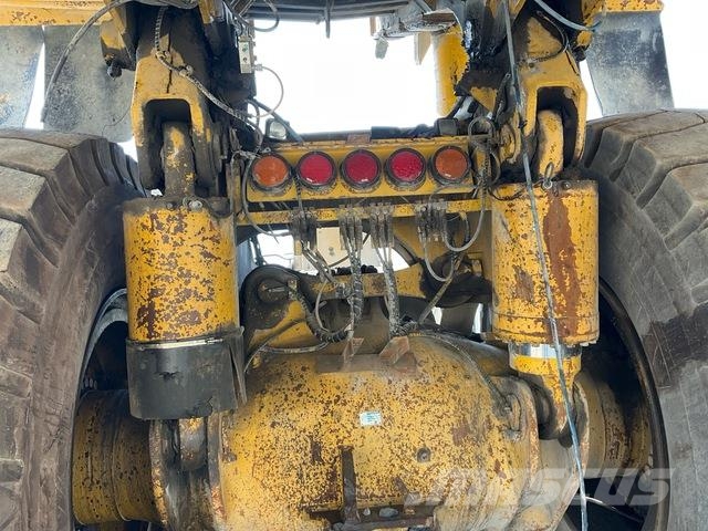 Komatsu HD1500-7 ساحبات مفصلية