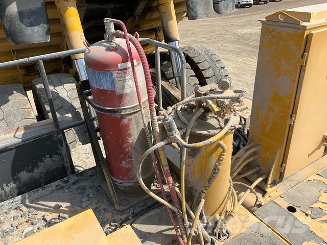 Komatsu HD1500-7 ساحبات مفصلية