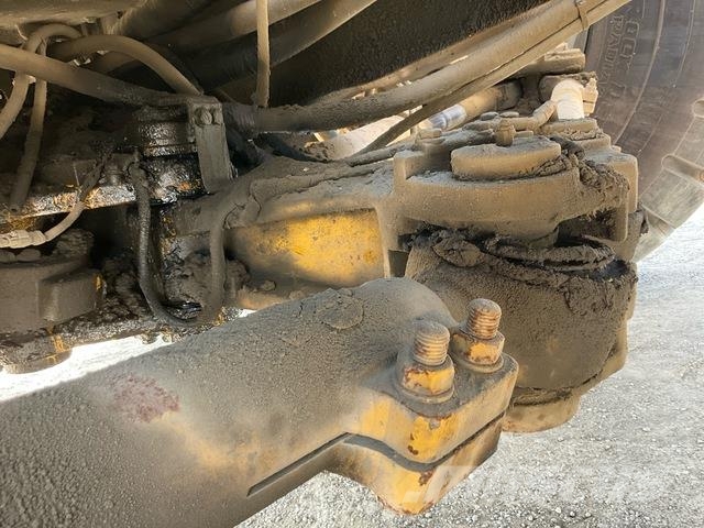 Komatsu HD1500-7 ساحبات مفصلية