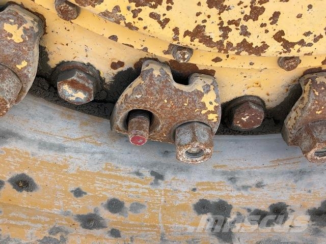 Komatsu HD1500-7 ساحبات مفصلية