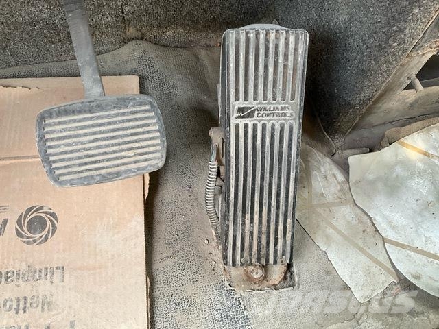 Komatsu HD1500-7 ساحبات مفصلية