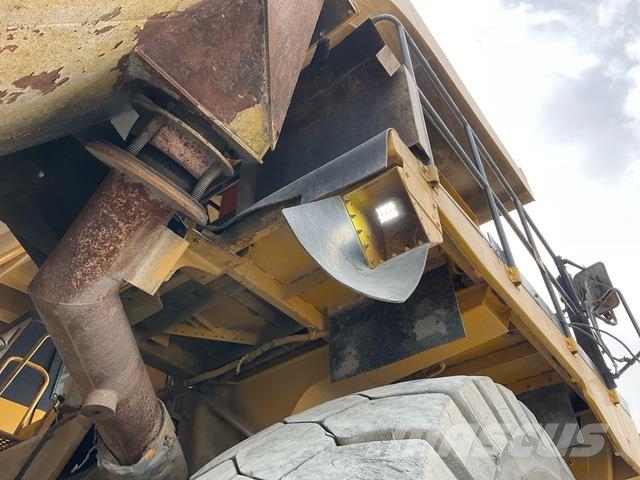 Komatsu HD1500-7 ساحبات مفصلية