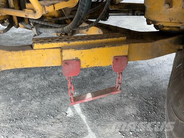 Komatsu HD1500-7 ساحبات مفصلية