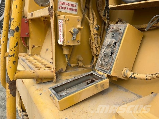 Komatsu HD1500-7 ساحبات مفصلية