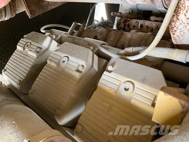 Komatsu HD1500-7 ساحبات مفصلية