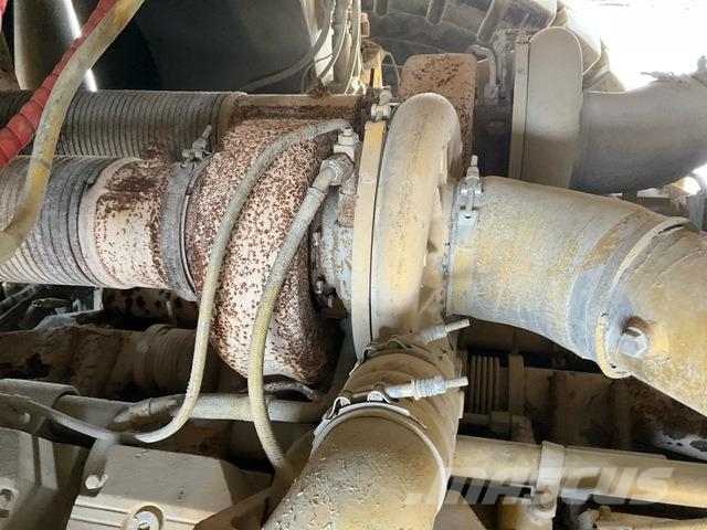 Komatsu HD1500-7 ساحبات مفصلية