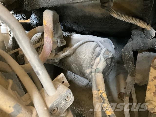 Komatsu HD1500-7 ساحبات مفصلية