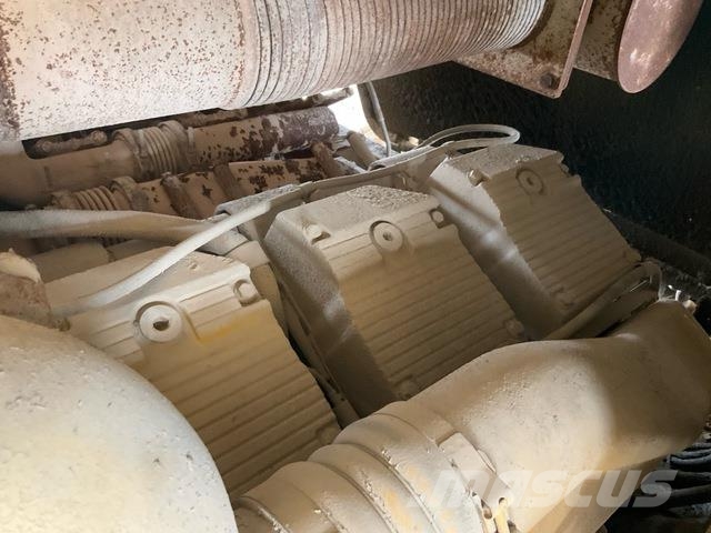 Komatsu HD1500-7 ساحبات مفصلية