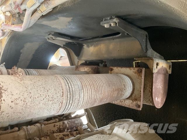 Komatsu HD1500-7 ساحبات مفصلية