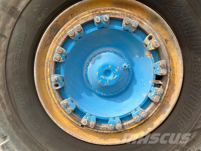 Komatsu HD1500-7 ساحبات مفصلية