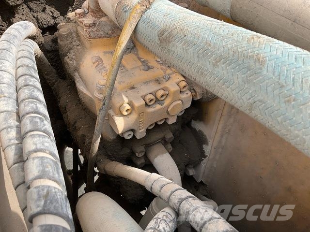 Komatsu HD1500-7 ساحبات مفصلية