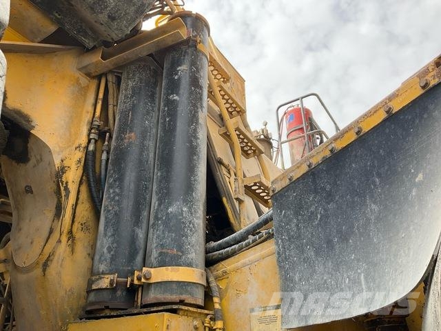 Komatsu HD1500-7 ساحبات مفصلية