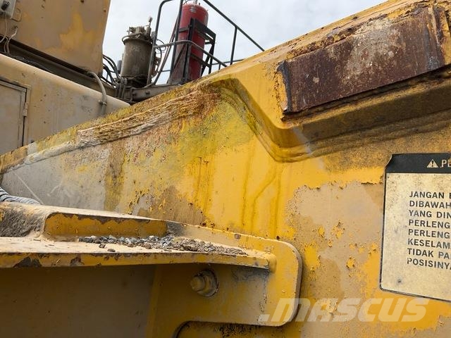 Komatsu HD1500-7 ساحبات مفصلية