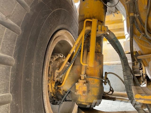 Komatsu HD1500-7 ساحبات مفصلية